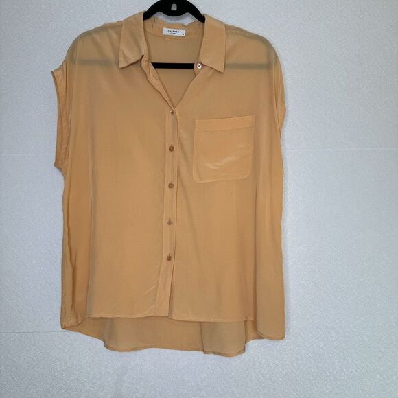 Equipment Women's Peach Silk Button Down Cap-Sleeve Blouse Top Size M - Picture 1 of 5